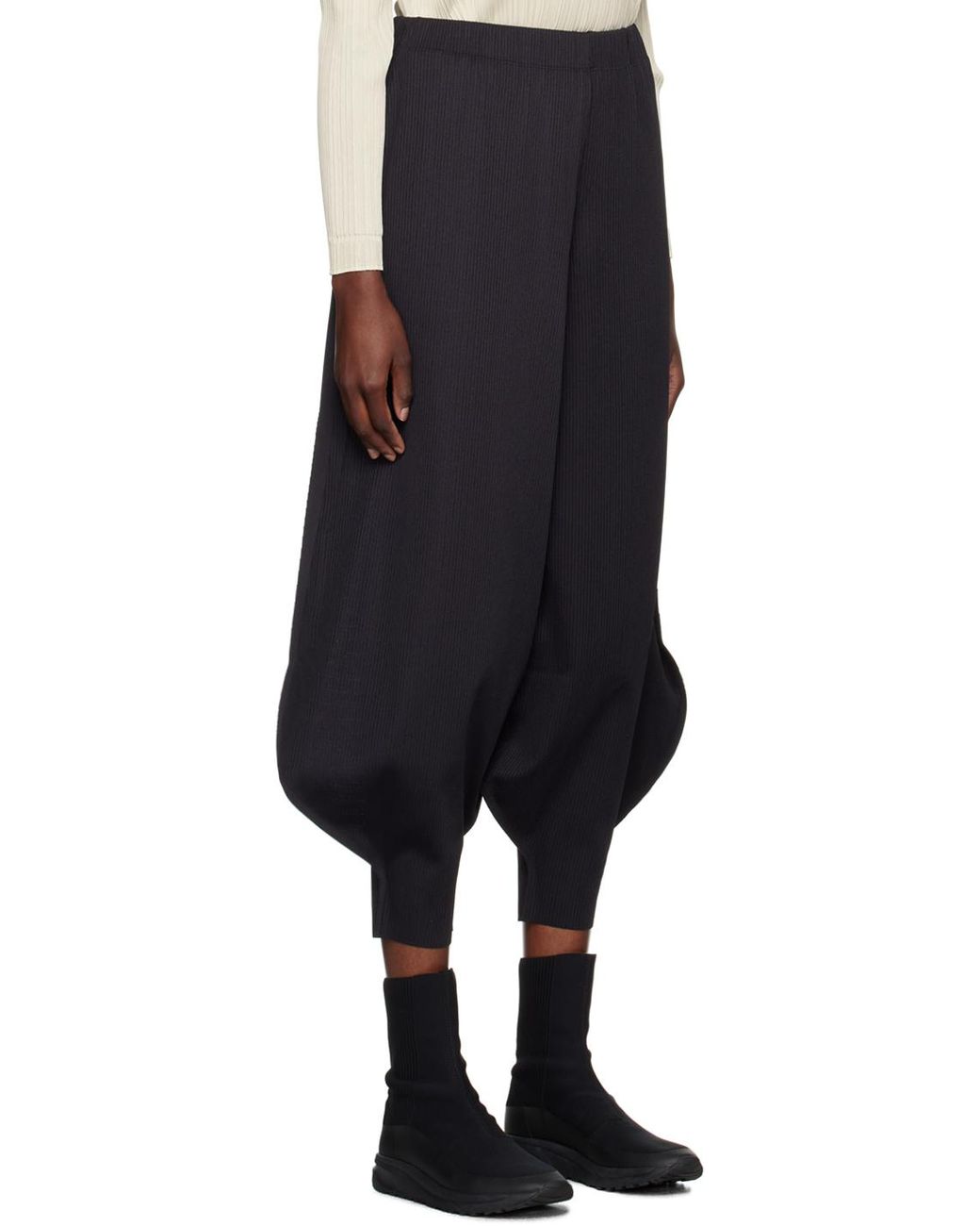 Pleats Please Issey Miyake Black A-poc Trousers | Lyst Canada