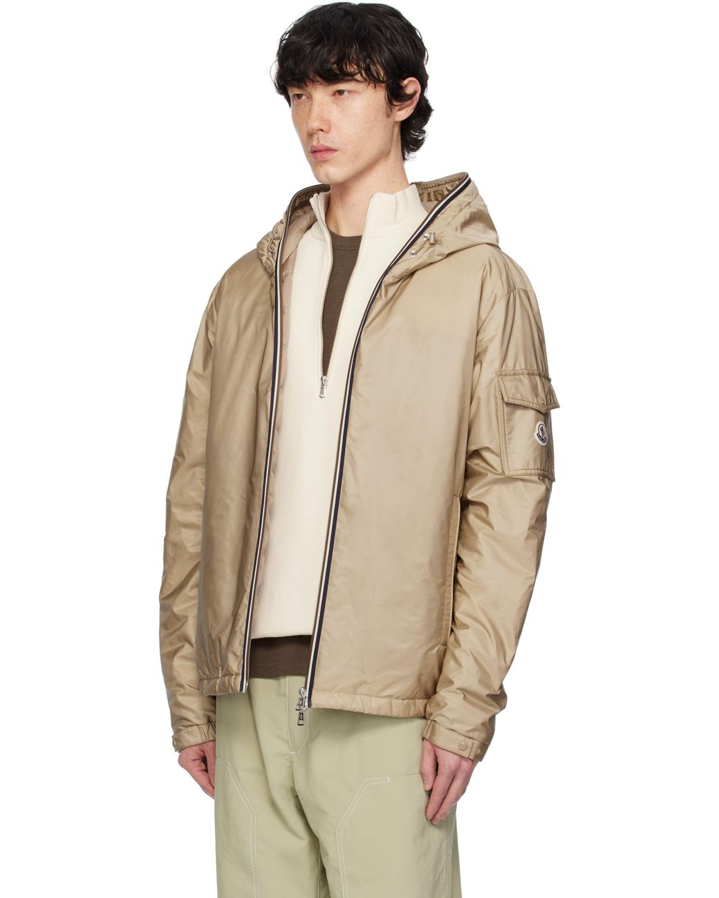 メンズ Moncler ベージュ Evettes フード付き ショート ダウン メンズ Moncler ベージュ Evettes フード付き ショート ダウン