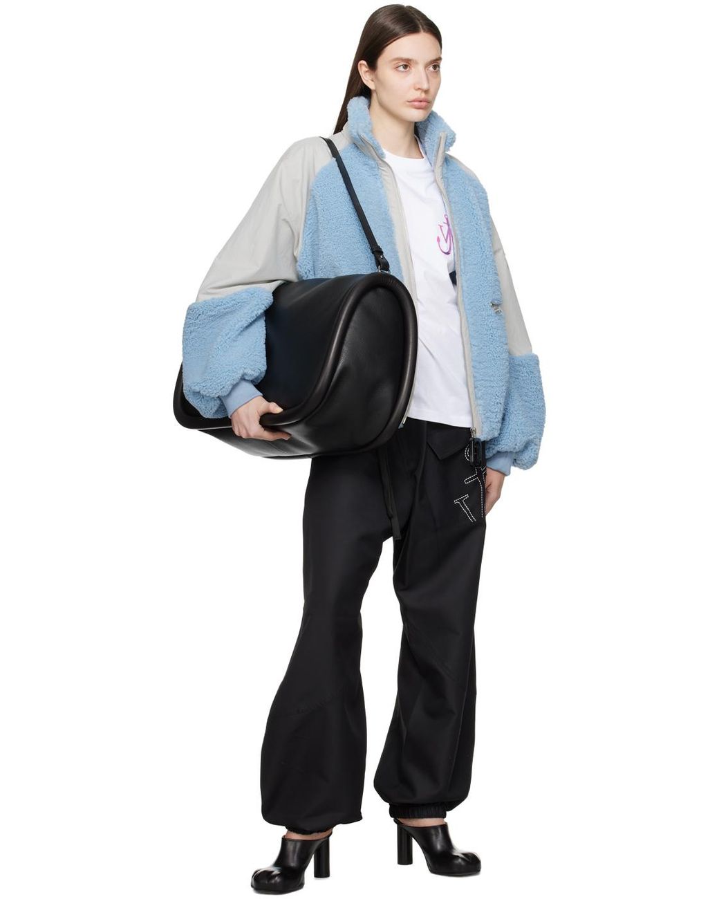 JW Anderson Bumper-36 レザーハンドバッグ ブラック JW Anderson レザー Bumper-36 ショルダーバッグ ブラック | Lyst