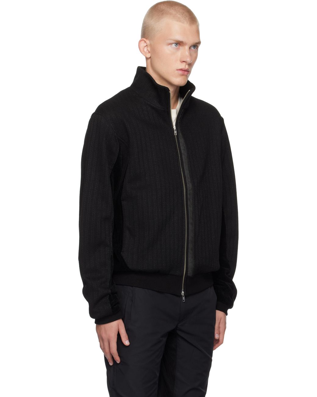 xlim-BLACK-Ep6-01-Jersey-