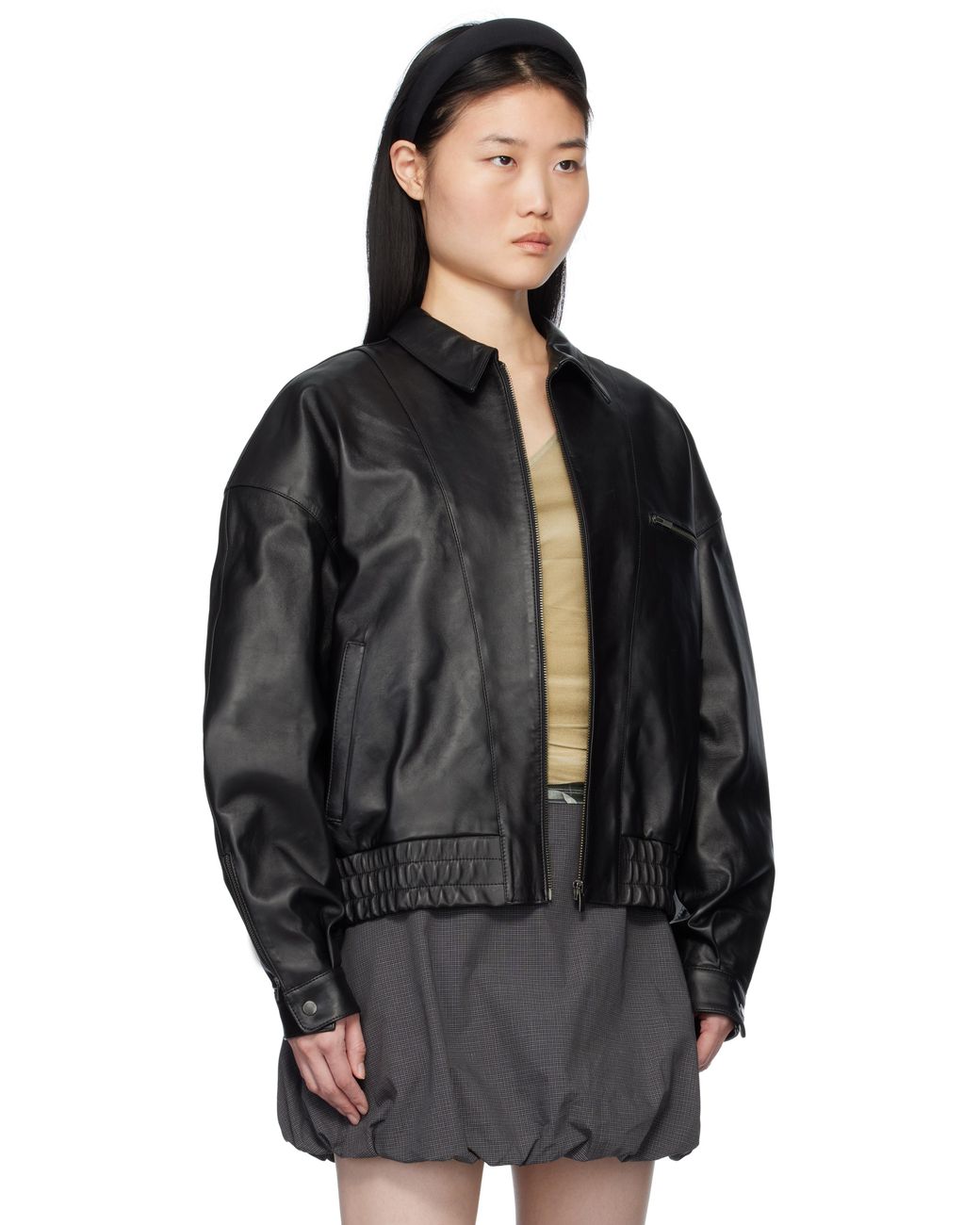 paloma-wool-999-Black-Lora.jpeg