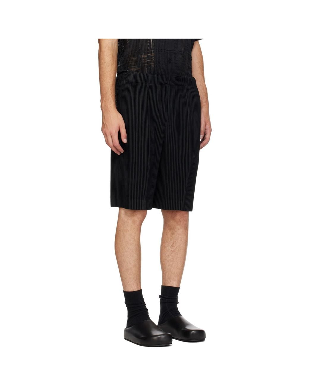 Homme Plissé Issey Miyake Black Monthly Colors August Shorts for men