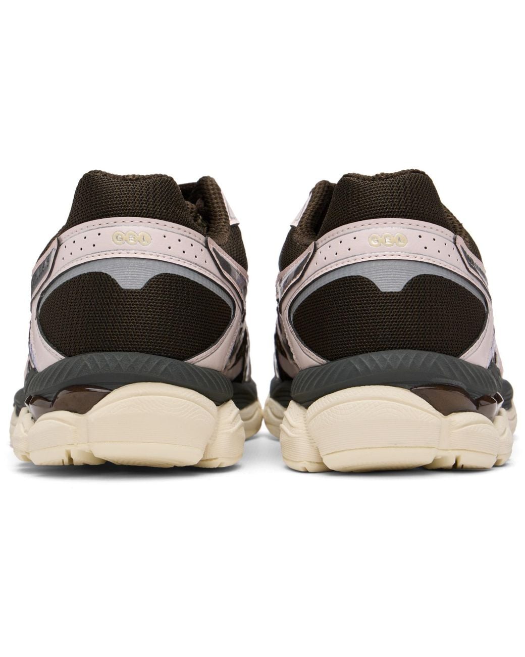 Asics Black Gel-Cumulus 16 Sneakers for men