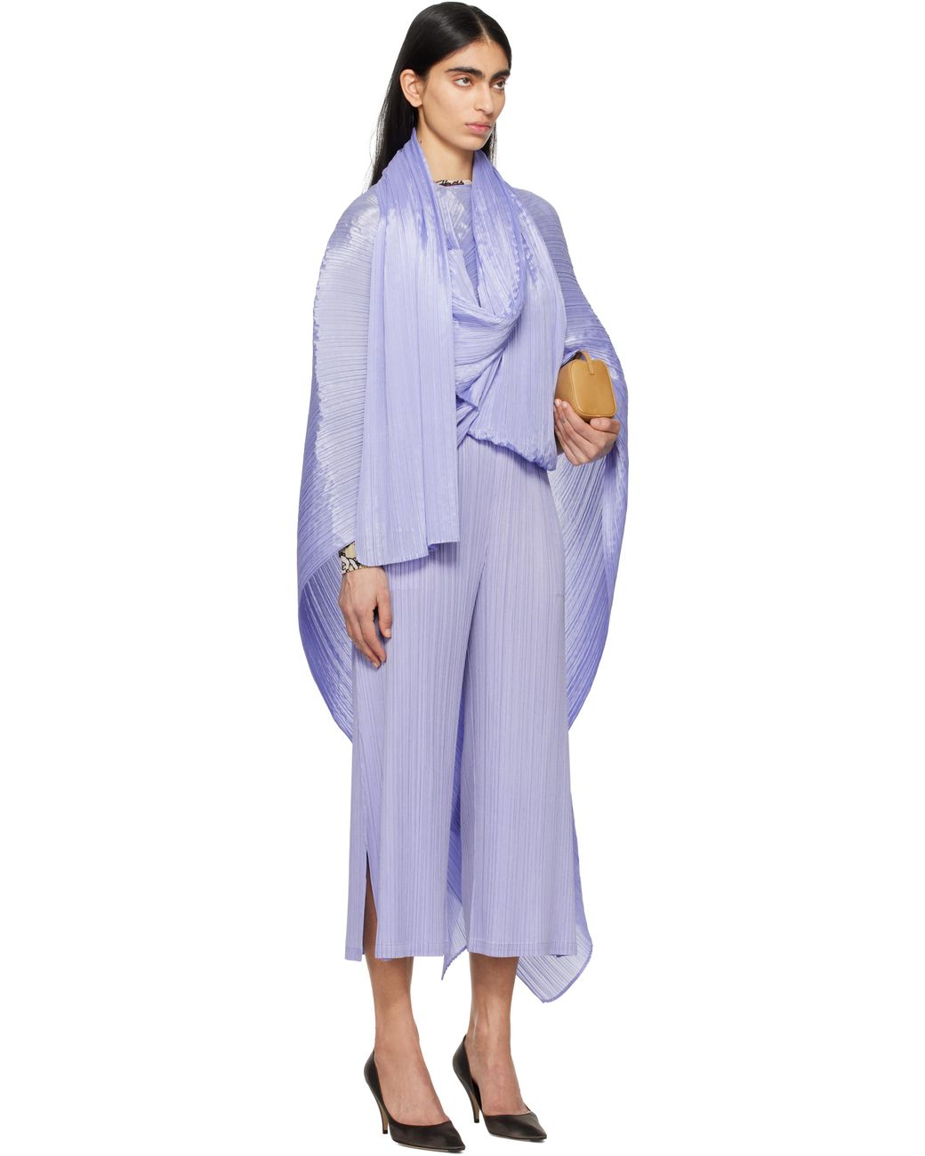 Pleats Please Issey Miyake Madame-T February Stole in Blue