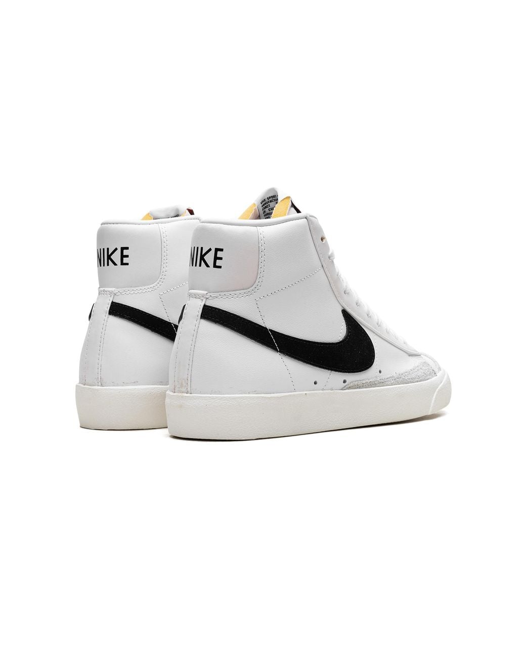 Nike Black Blazer Mid 77 Vntg for men