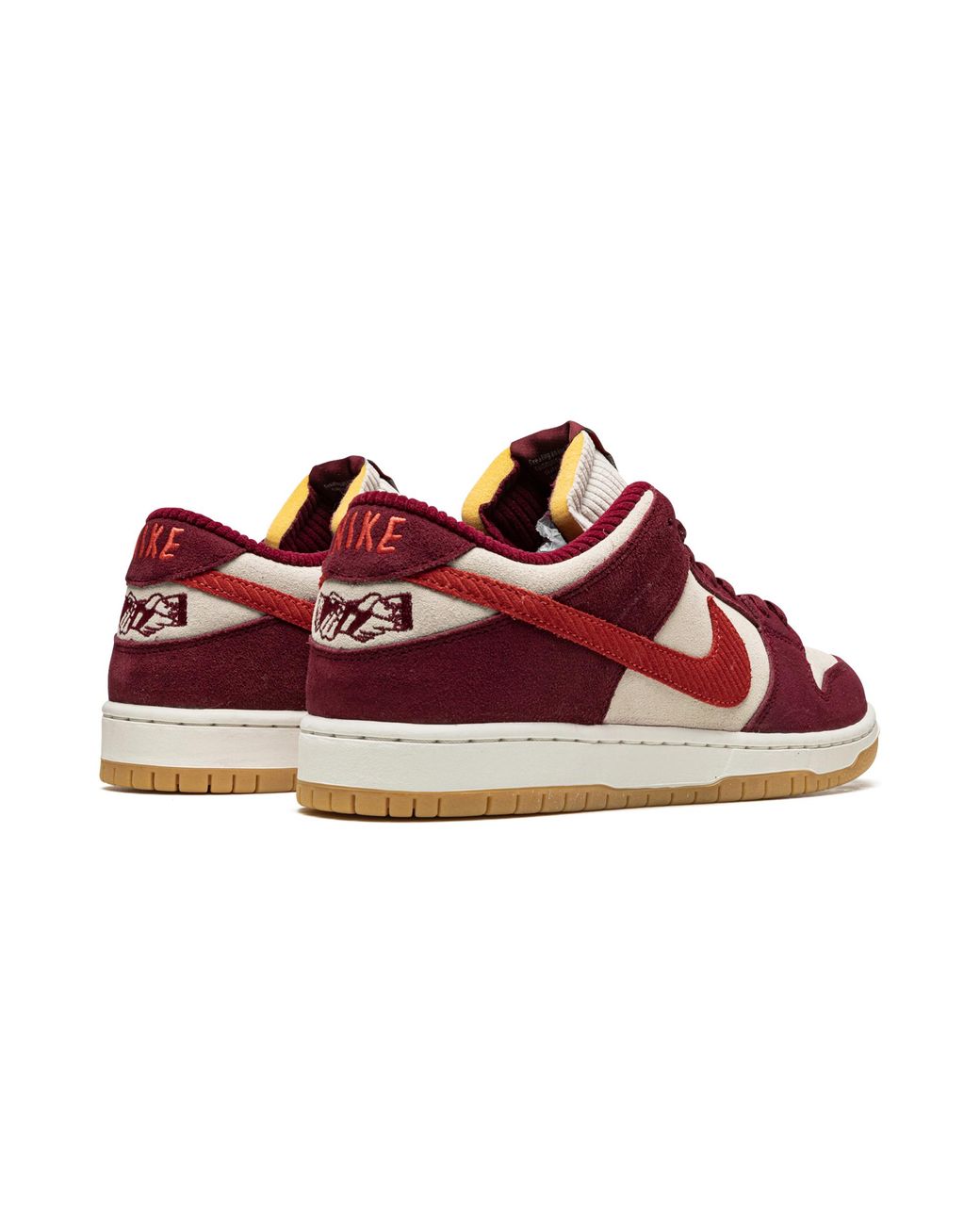 Nike Red Sb Dunk Low "Skate Like A Girl" Dx4589 600" for men