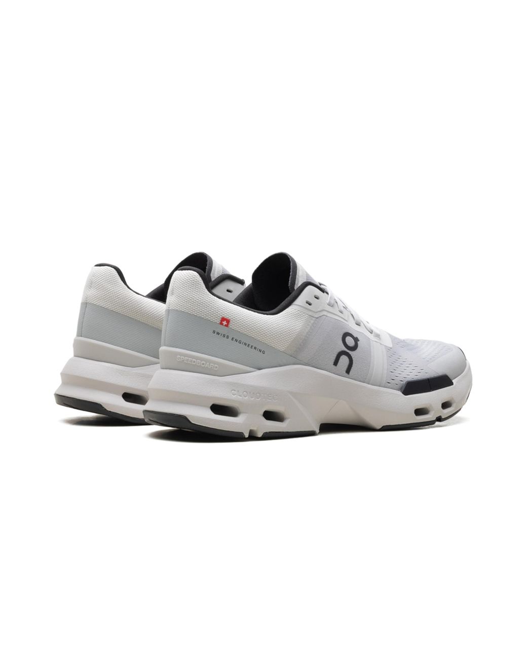 On Shoes Black Cloudpulse "Wolf" 3Md30063275" for men