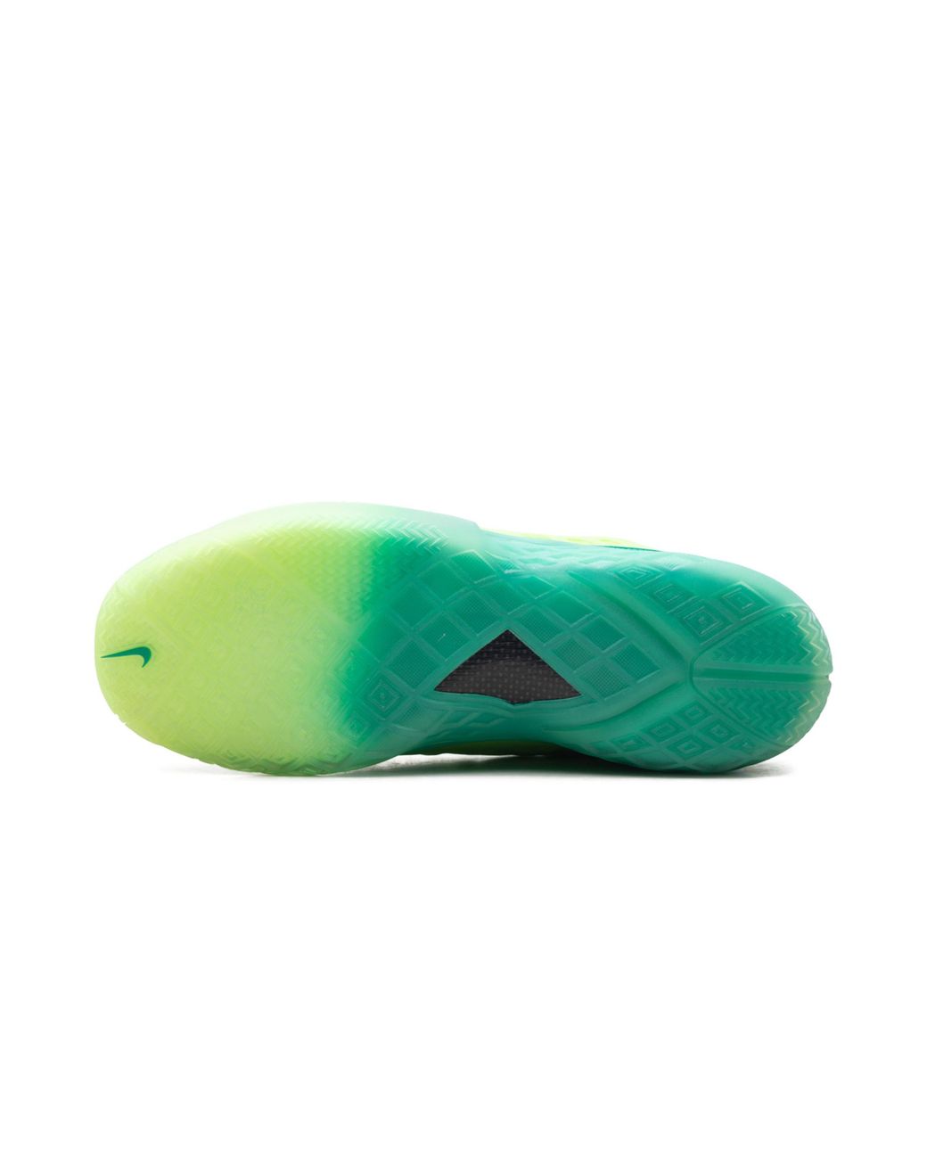 Nike Green Kobe 3 Low Protro "Grinch" Iv7127 300" for men