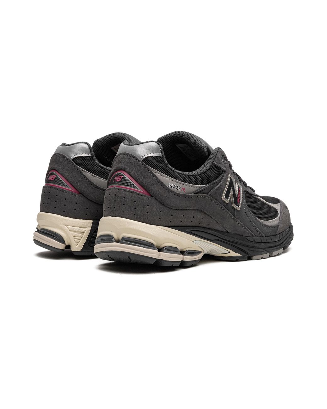 New Balance Black 2002R M2002Rgv" for men