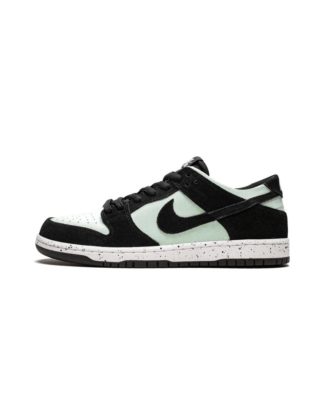 barely green nike