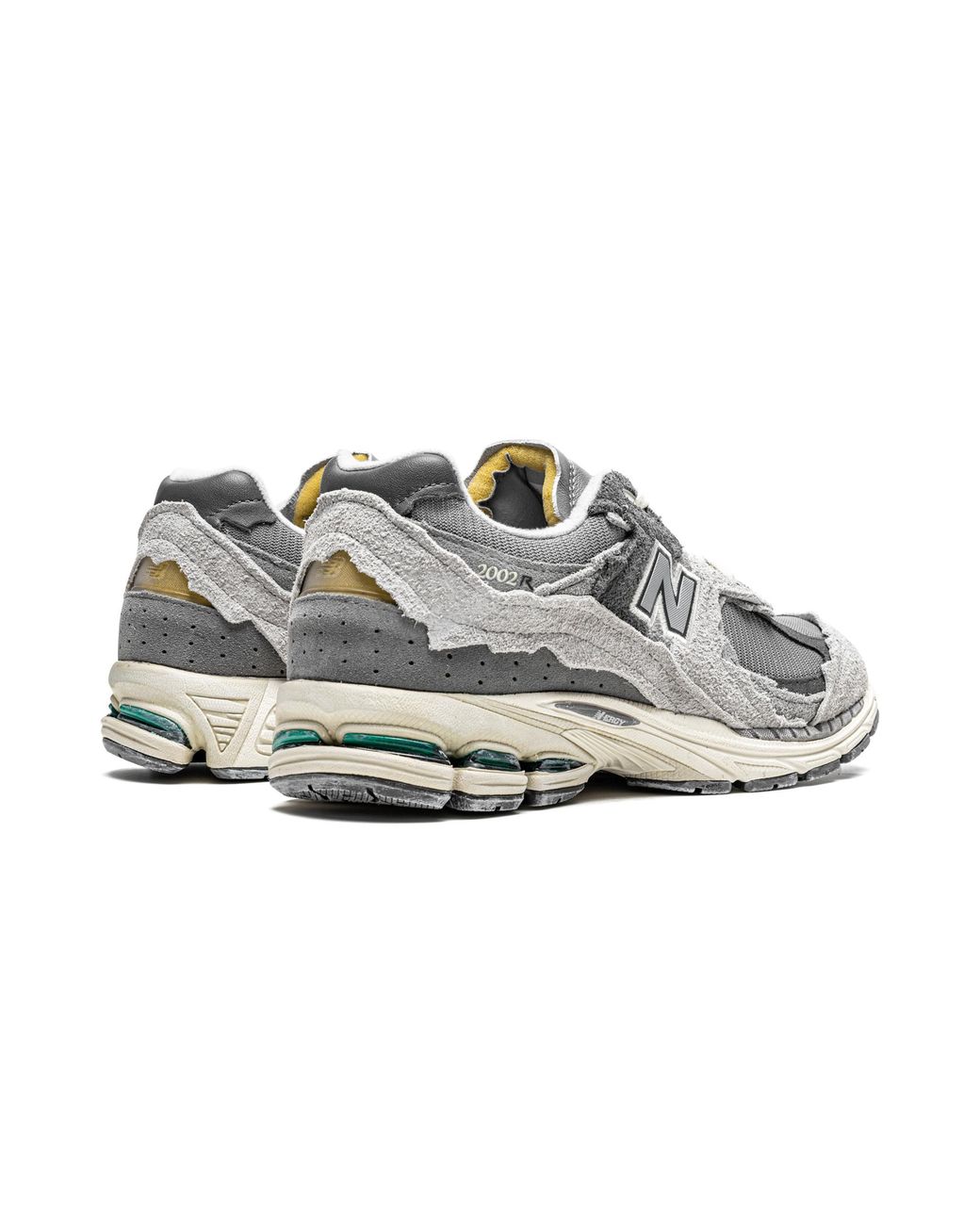New Balance Black 2002R "Protection Pack for men