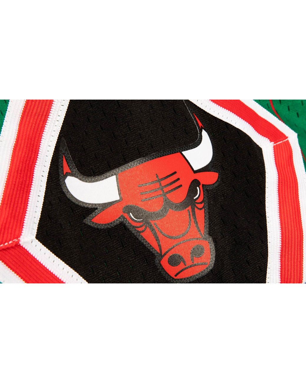 Mitchell & Ness Green Reload Swingman Shorts "Nba Chicago Bulls 1995" Smshgs20064 Cbugren95" for men