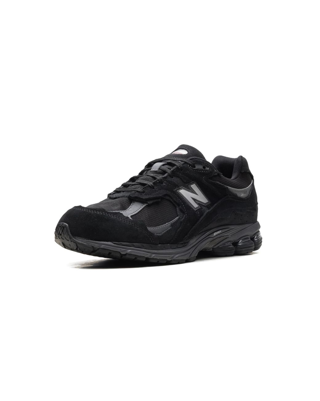 New Balance Black 2002R Gore-Tex "Protection Pack for men