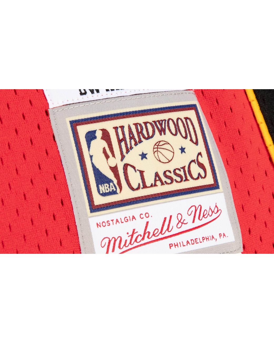 Mitchell & Ness Red Alternate Jersey "Nba Heat 2005 Dwyane Wade" Smjy3495 Mhe05Dwaunrd" for men