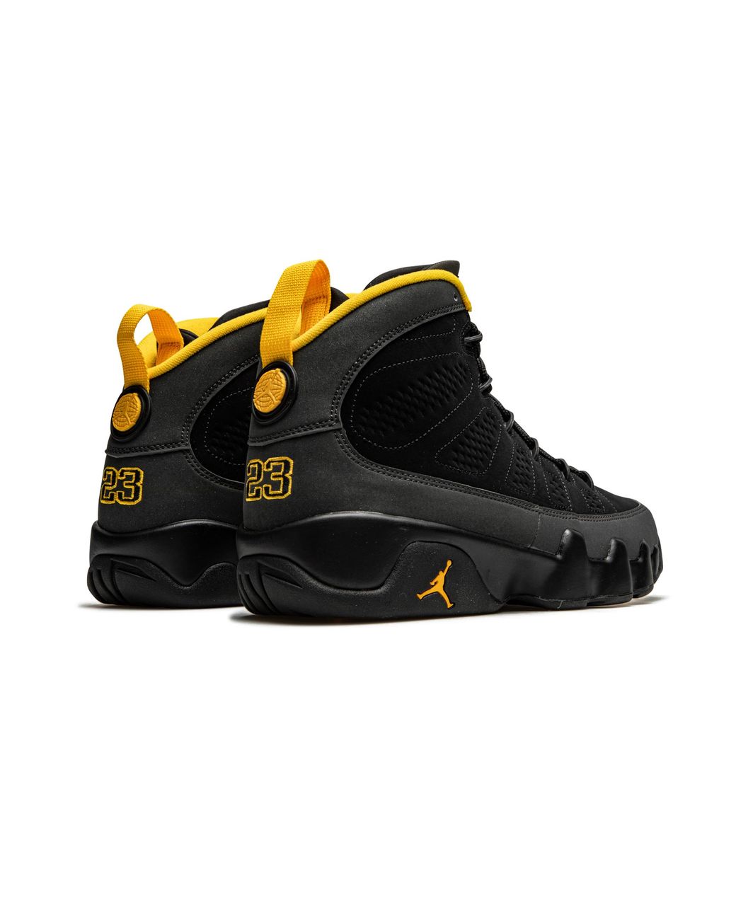 Nike Black Air 9 Retro "University" Ct8019 070" for men