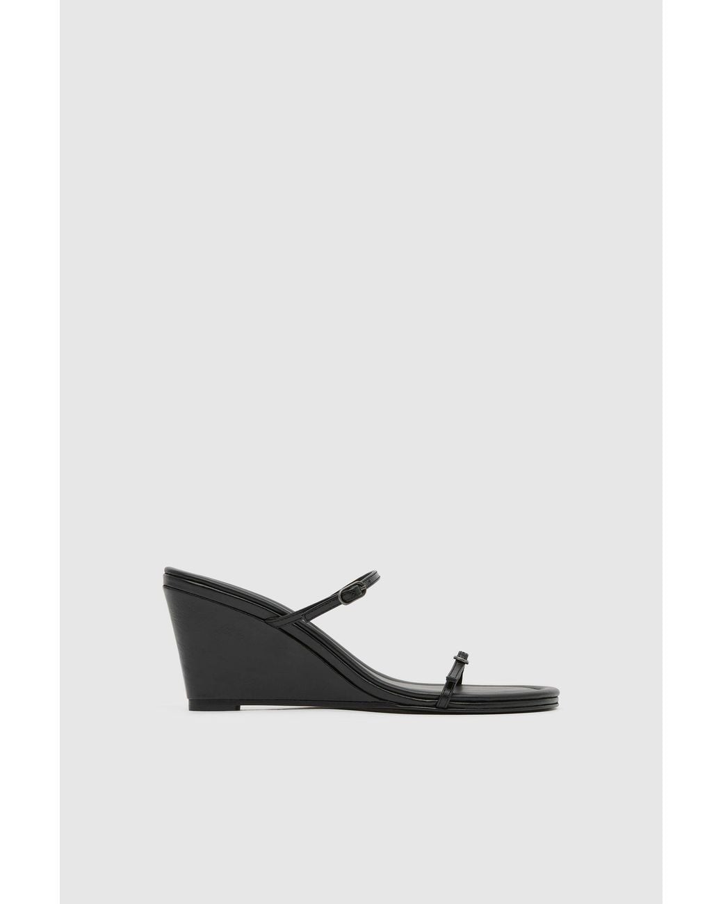 St. Agni White Petit Belt Detail Wedge 70