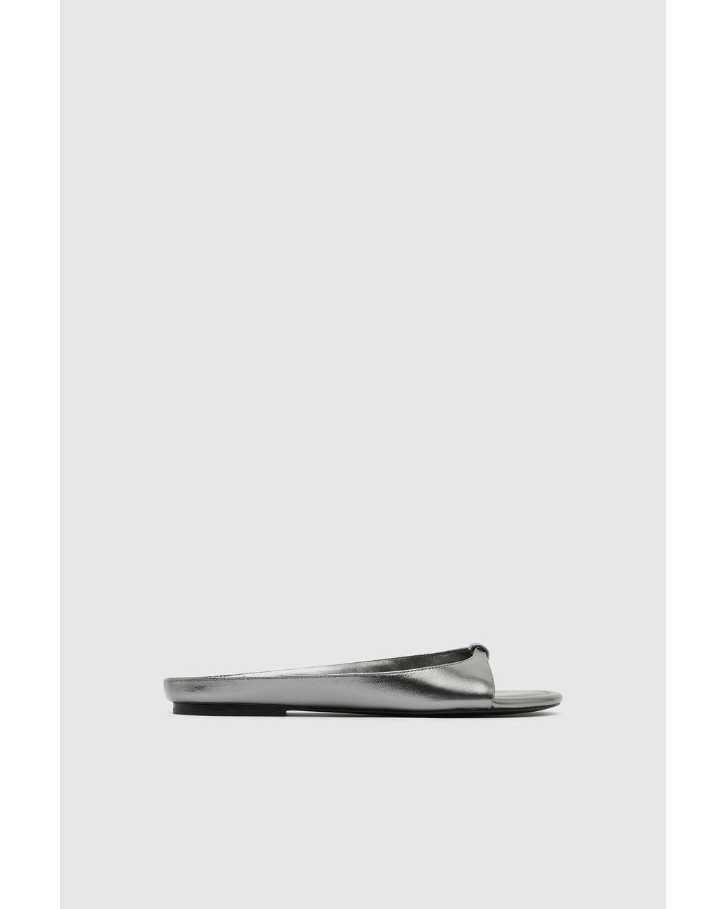 St. Agni White Pre-Order: 90S Round Toe Ballet Flat