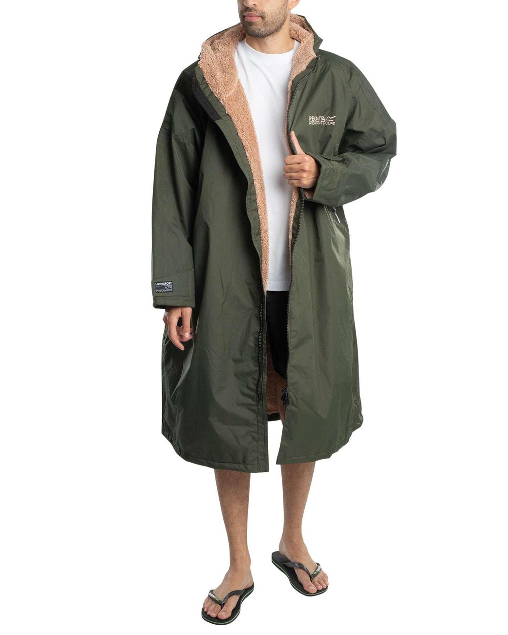 Regatta Green Waterproof Changing Robe for men