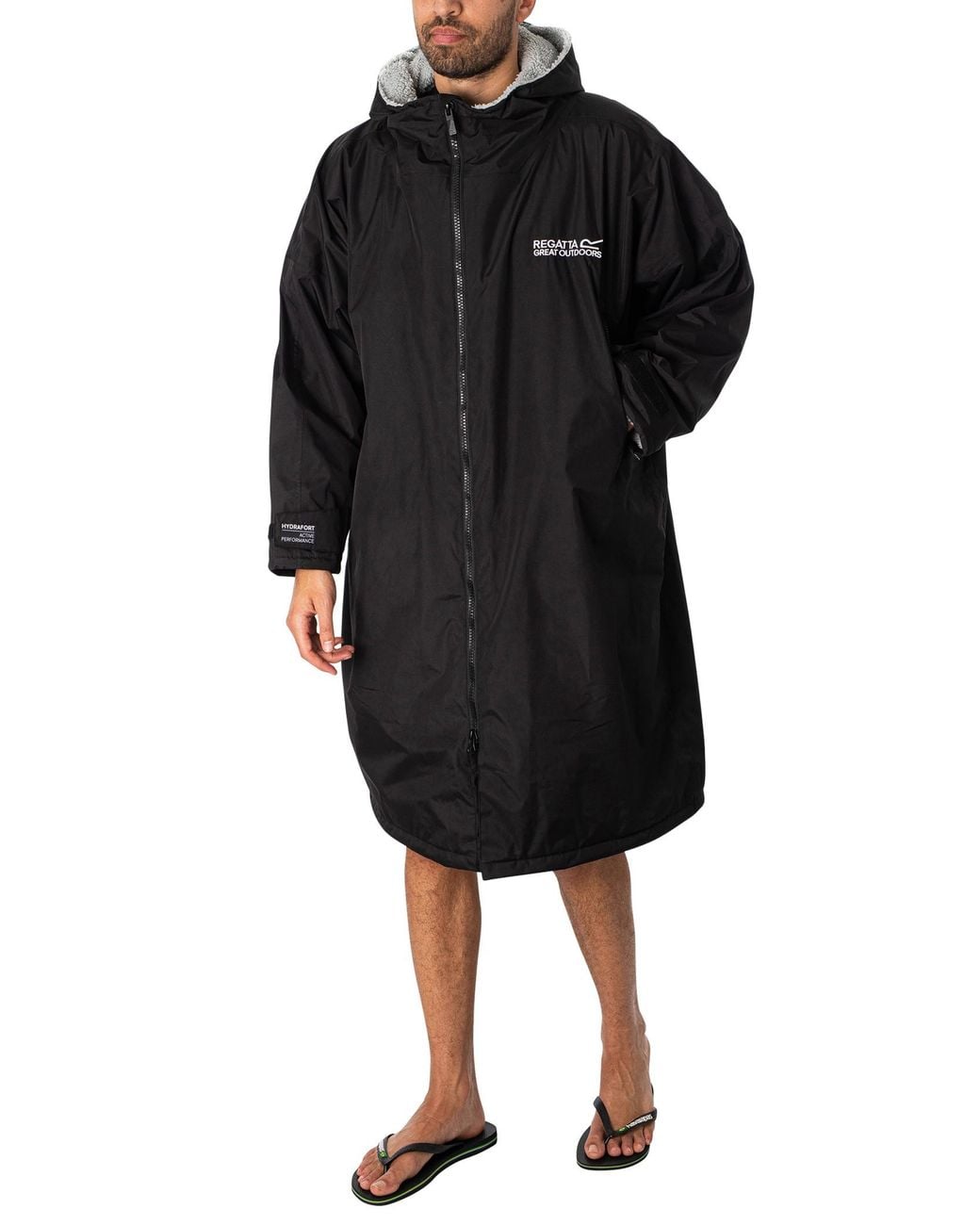 Regatta Black Waterproof Changing Robe for men