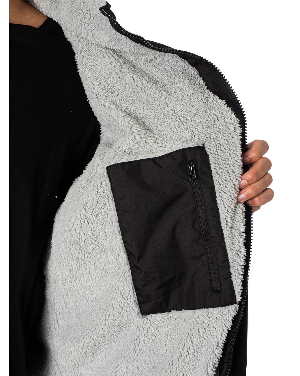 Regatta Black Waterproof Changing Robe for men