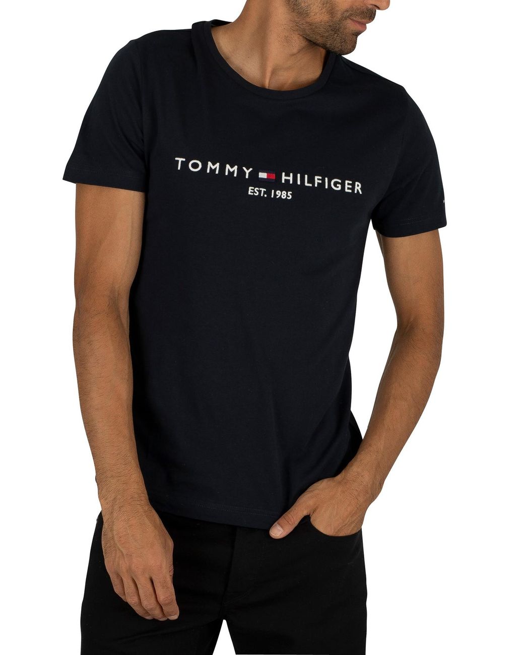 Tommy Hilfiger Logo T-shirt in Black for Men | Lyst