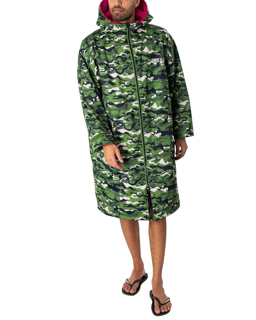 Regatta Green Waterproof Changing Robe for men
