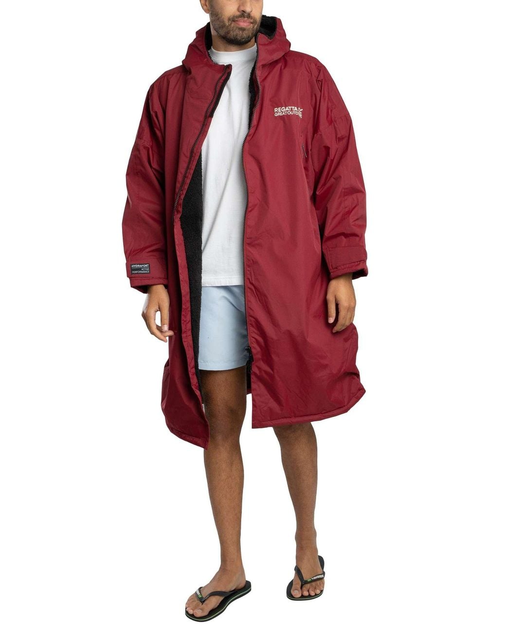 Regatta Red Waterproof Changing Robe for men