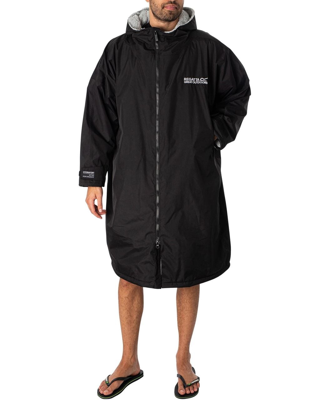 Regatta Black Waterproof Changing Robe for men