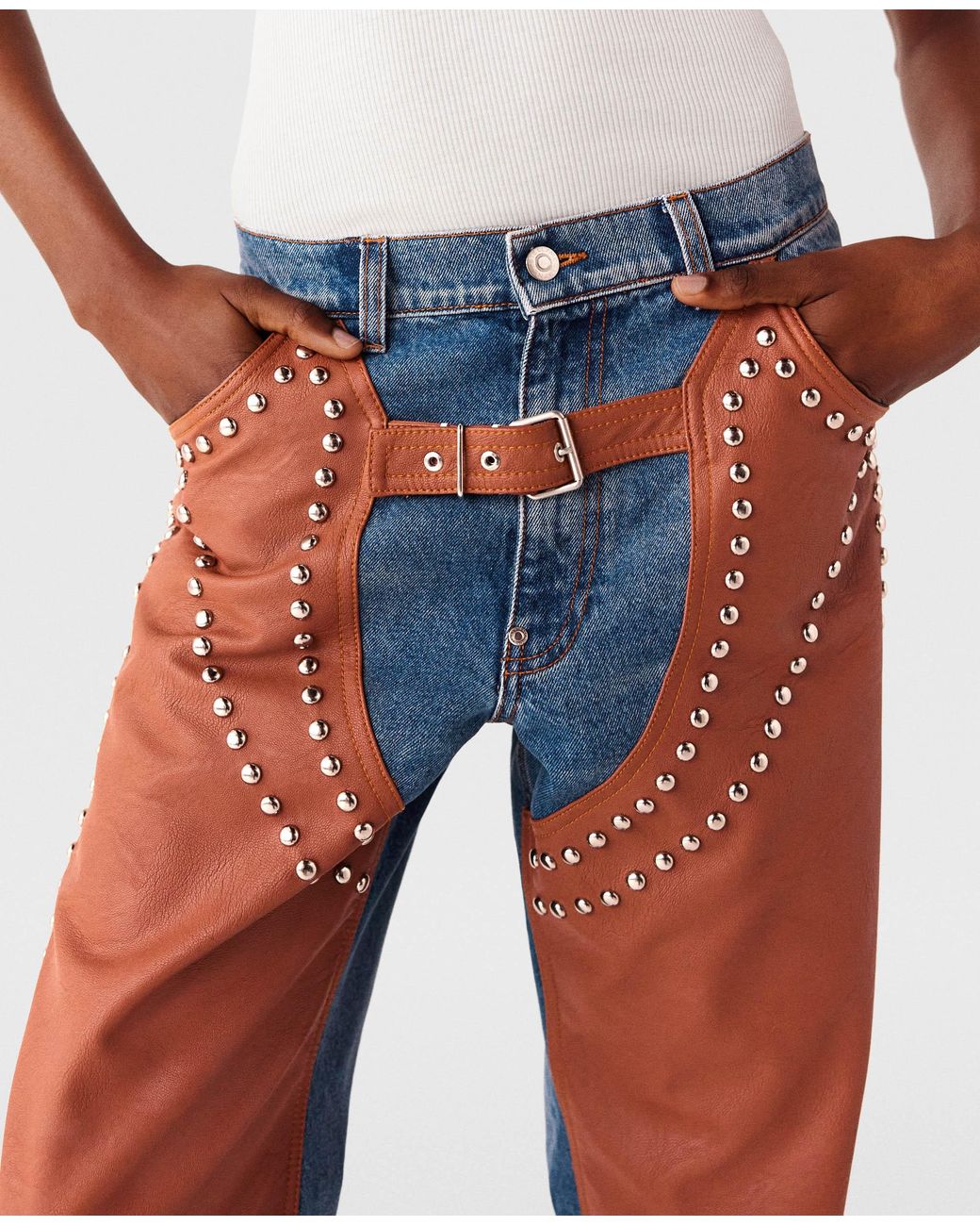【24SS NEW】Stella McCartney / Chaps High-Rise ジーンズ 24SS NEW】Stella McCartney / Chaps High-Rise ジーンズ ボトムス