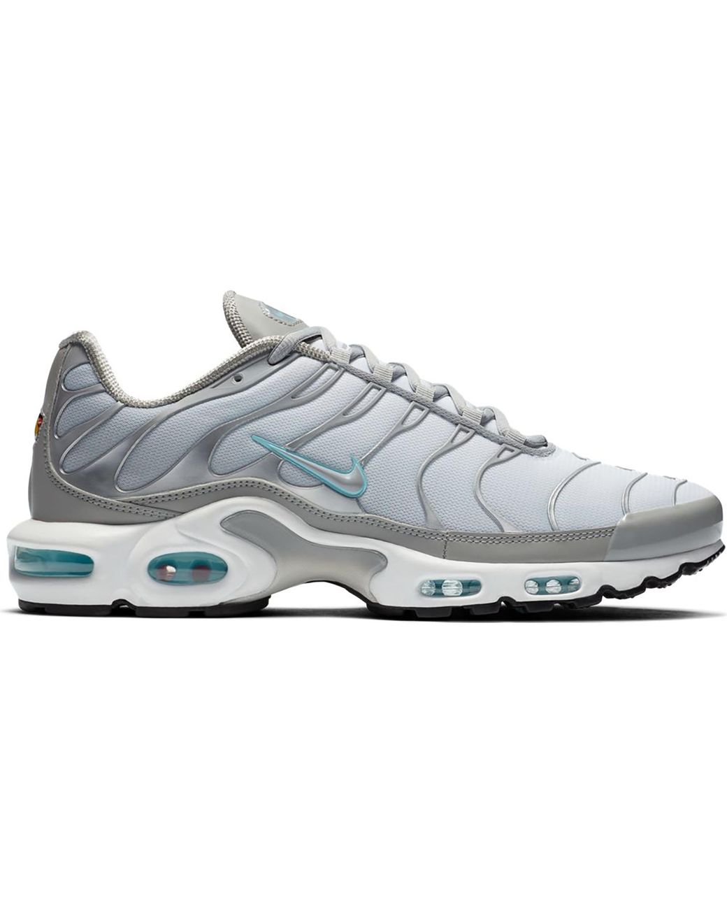 nike shoes price 2000