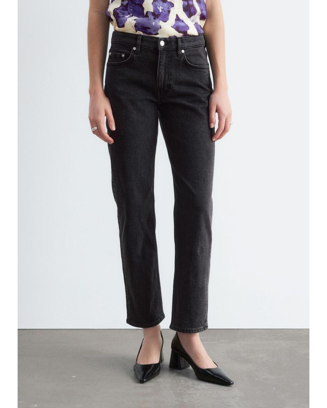 & Other Stories White Cropped Slim-Leg Jeans