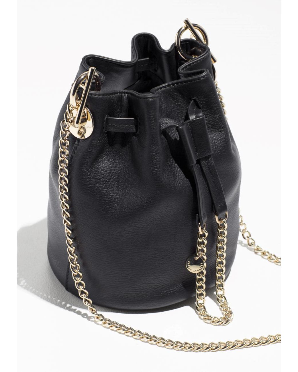 Black Wetlook Leather Handbag Leather Bucket Bag With Chains 