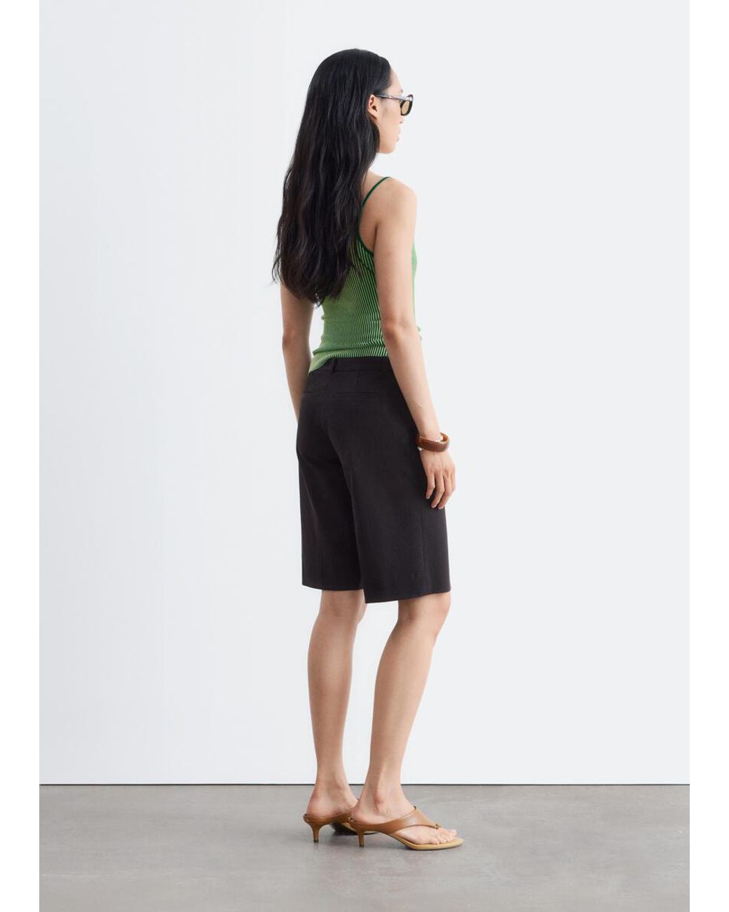& Other Stories Black Tailored Knee-Length Shorts