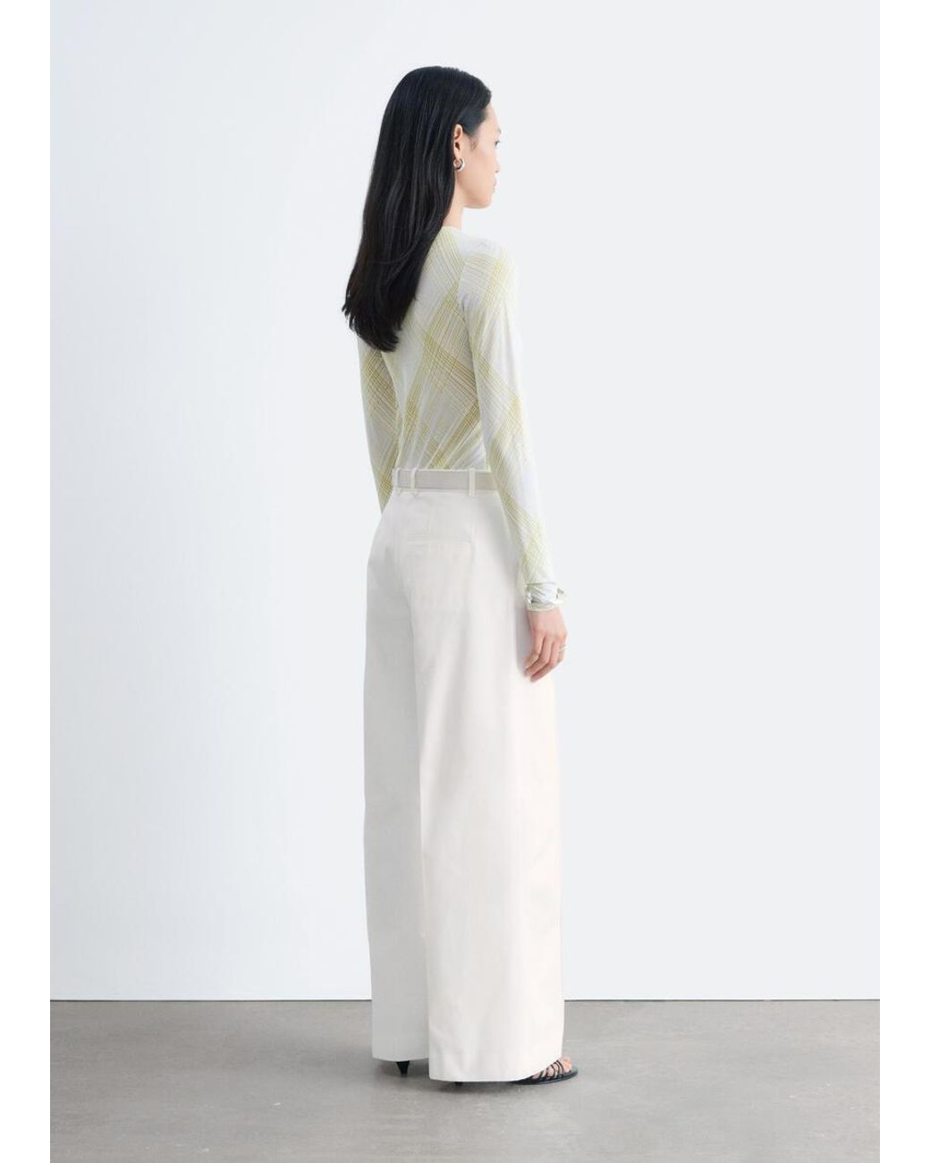 & Other Stories White Long-Sleeve Jersey Top