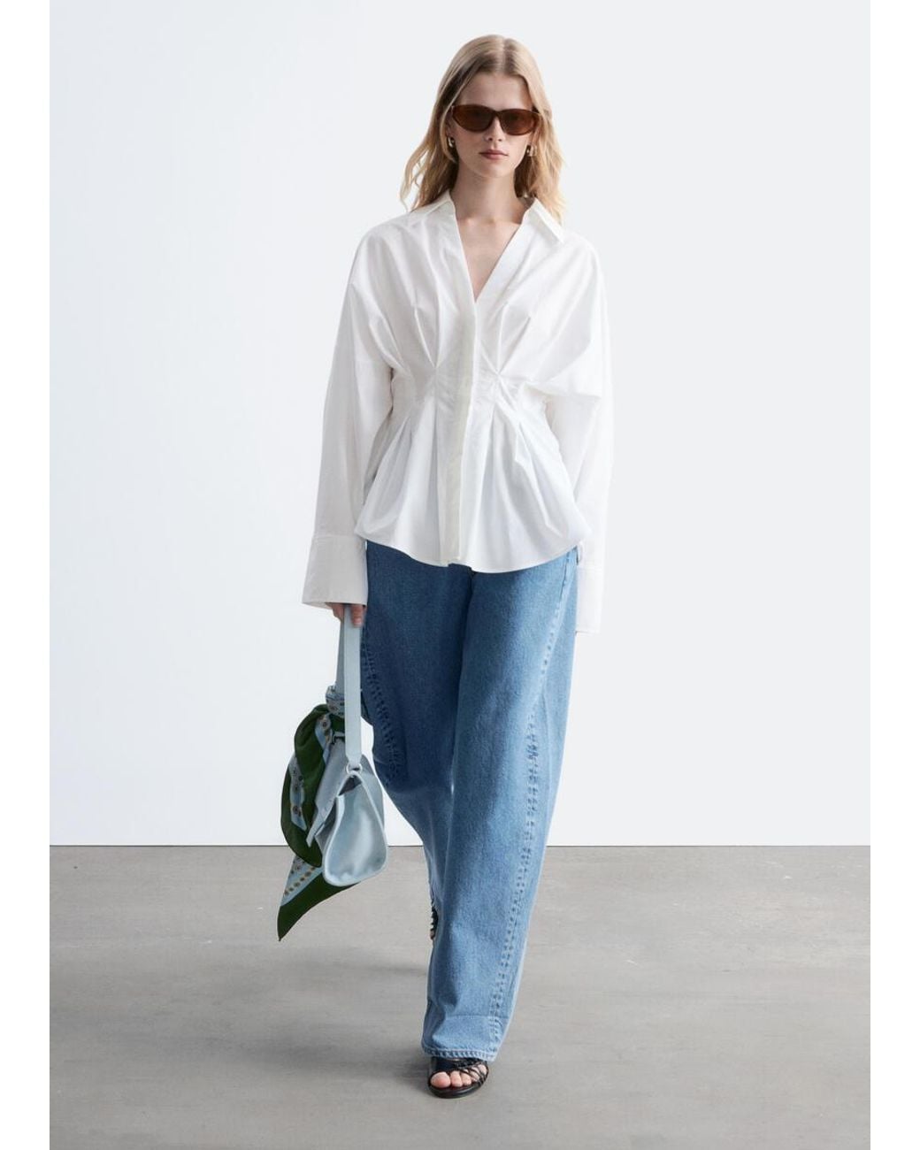 & Other Stories White Fitted-Waist Shirt
