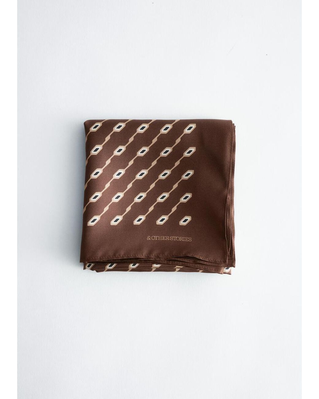 Foulard En Soie Imprimée & Other Stories en coloris Brown