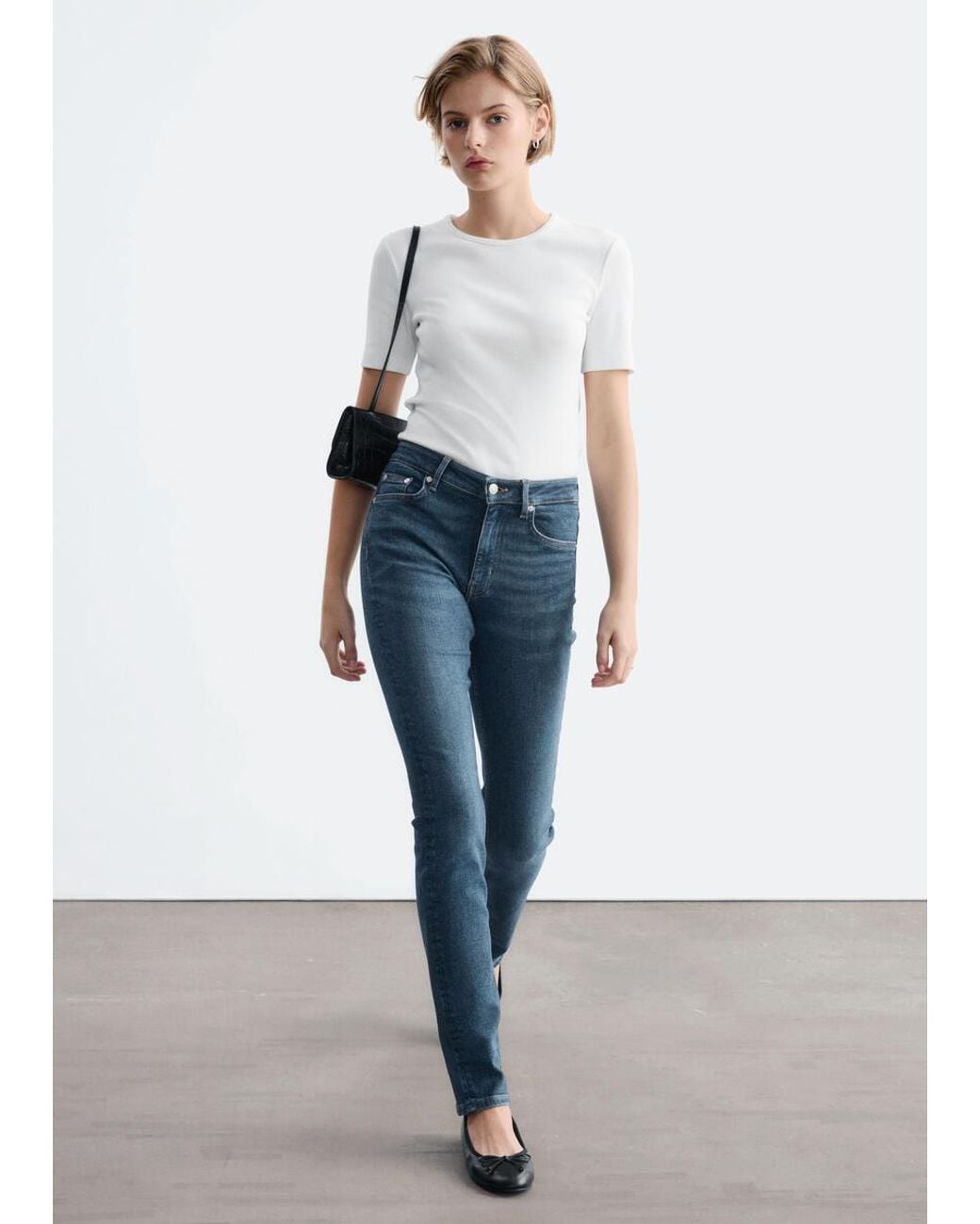 & Other Stories White Super Stretch Skinny Jeans