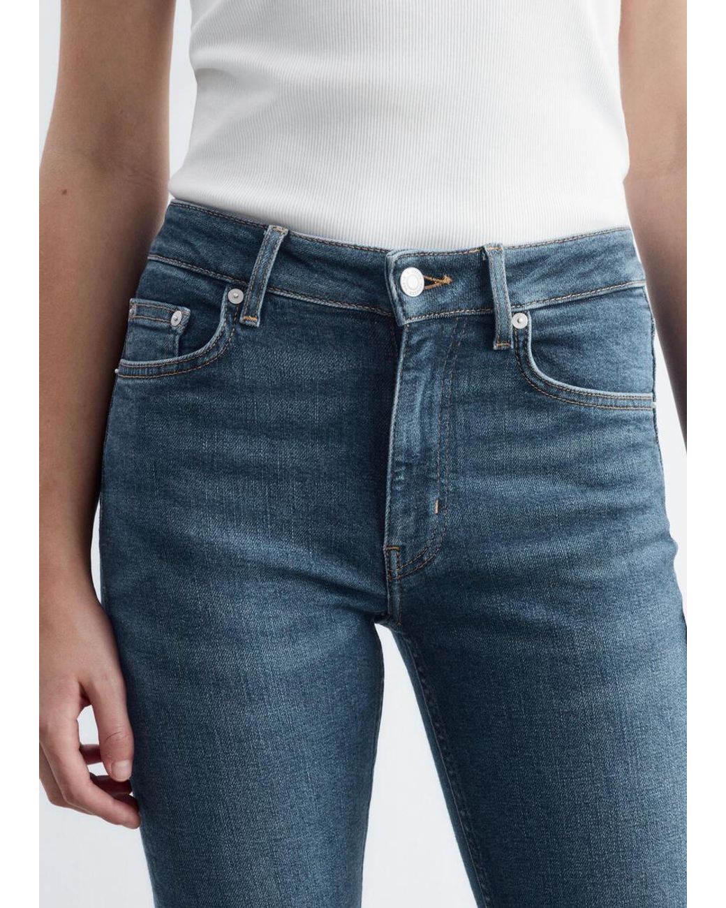 & Other Stories White Super Stretch Skinny Jeans