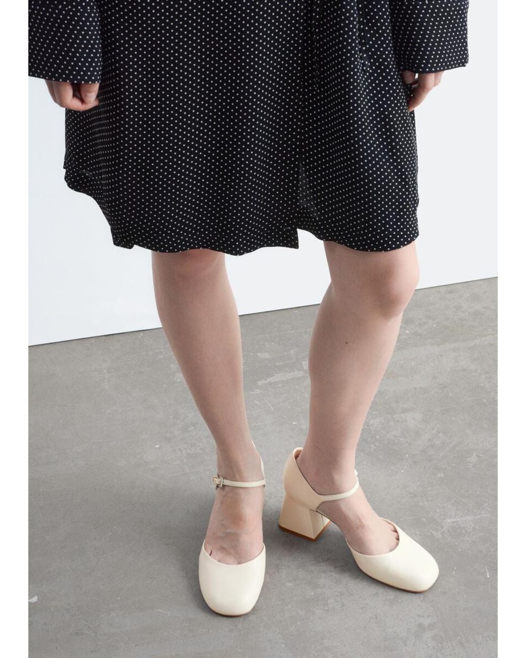 & Other Stories Black Block Heel Leather Pump