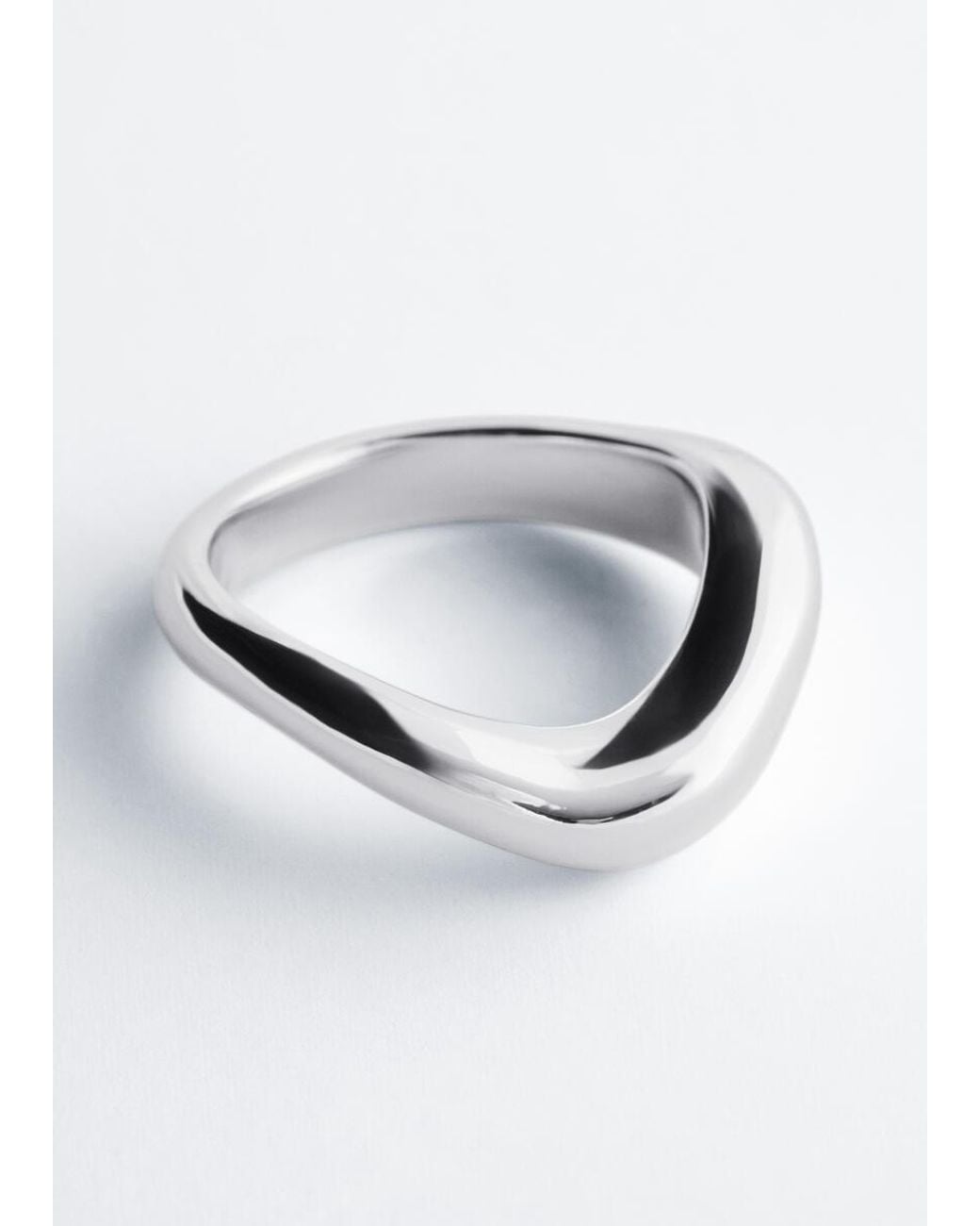 & Other Stories White Sculptural 2-Pack Ring Set