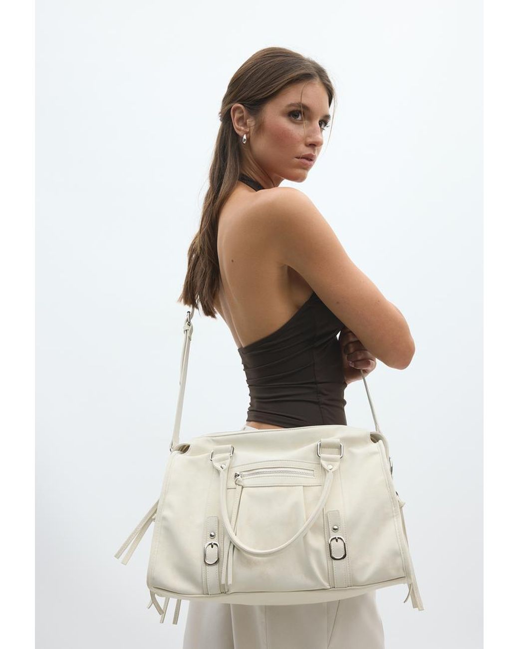 Borsa A Tracolla Bowling Maxi di Stradivarius in White