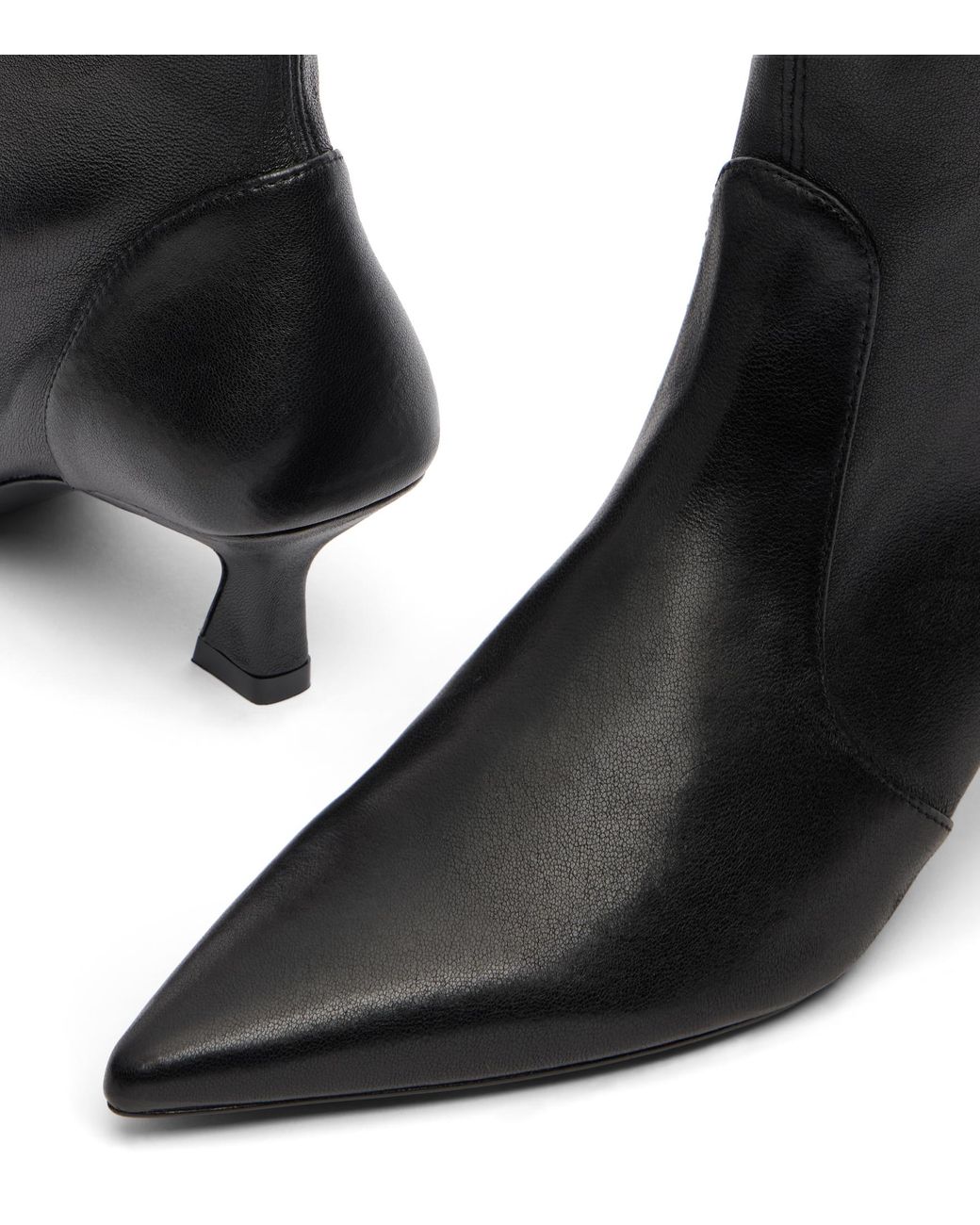Botín Vinnie 50 Stuart Weitzman de color Black