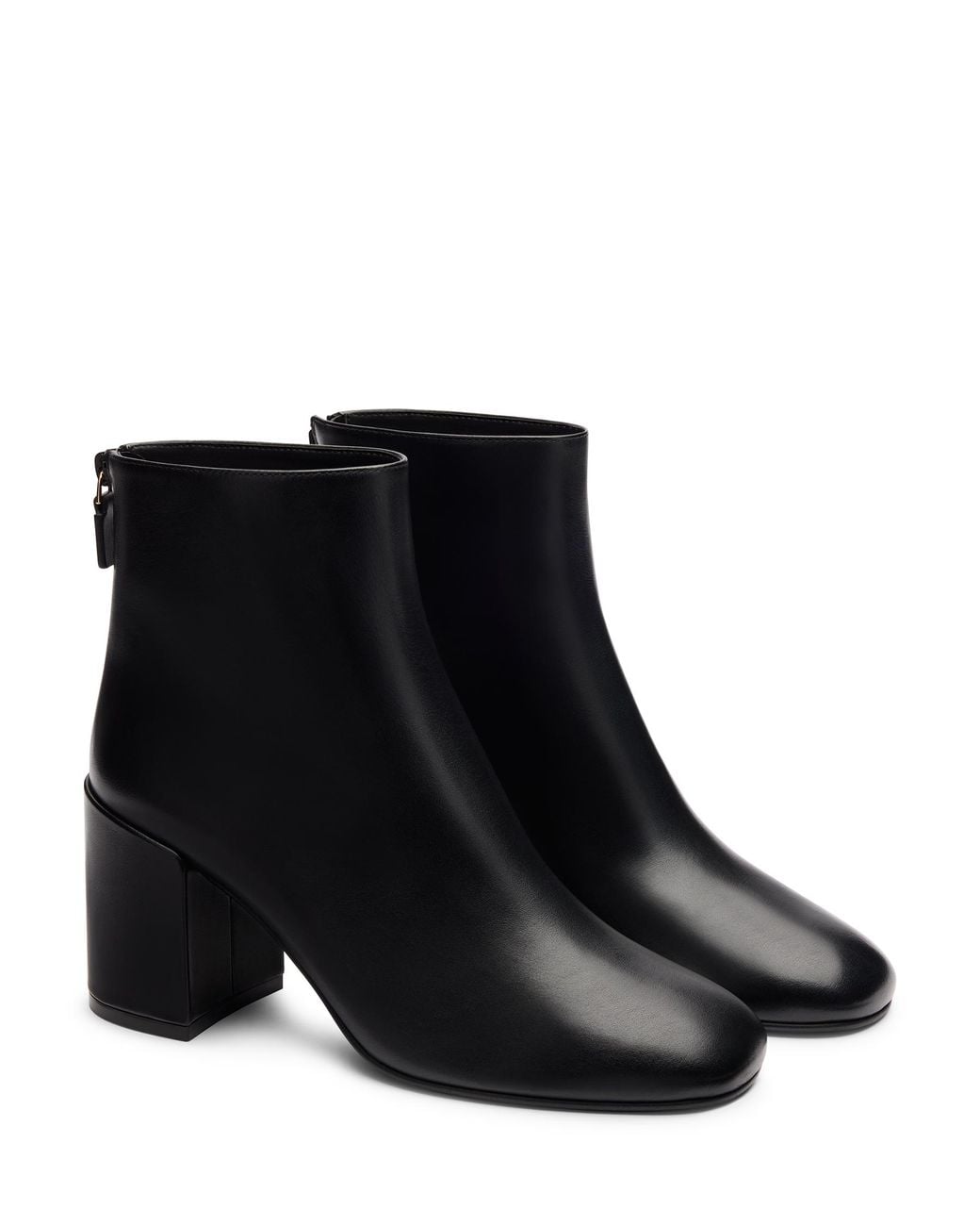 Stuart Weitzman Black Bacari Zip Bootie 75
