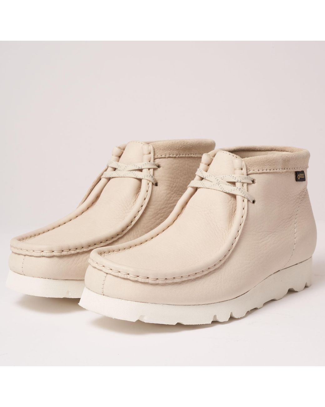 clarks-WHITE-NUBUCK-Wallabee-