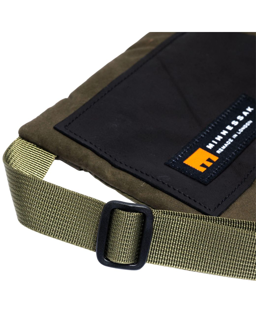 MINNESSAK Green Neck Tie B Bag for men