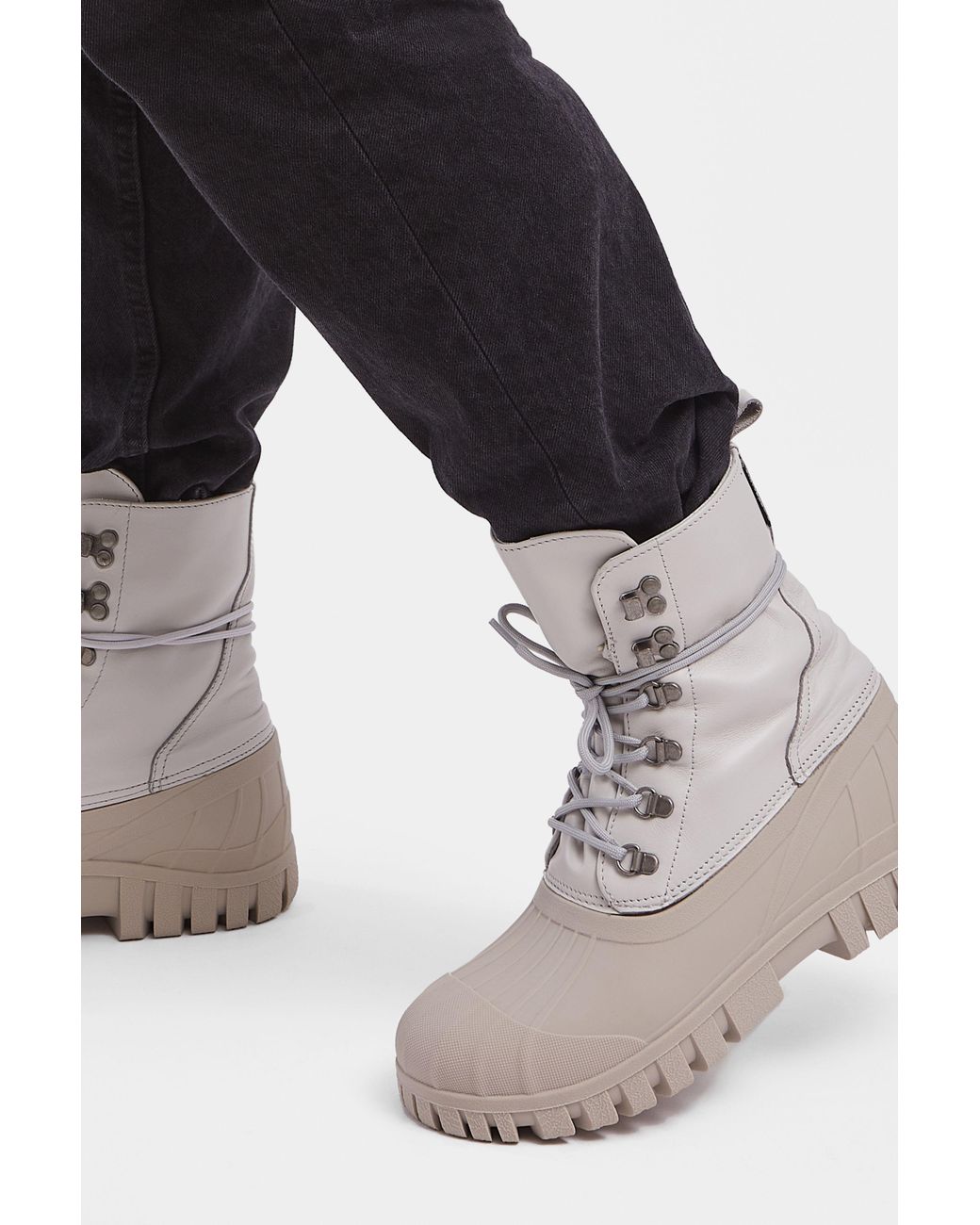 Stutterheim White Patrol Boot Leather
