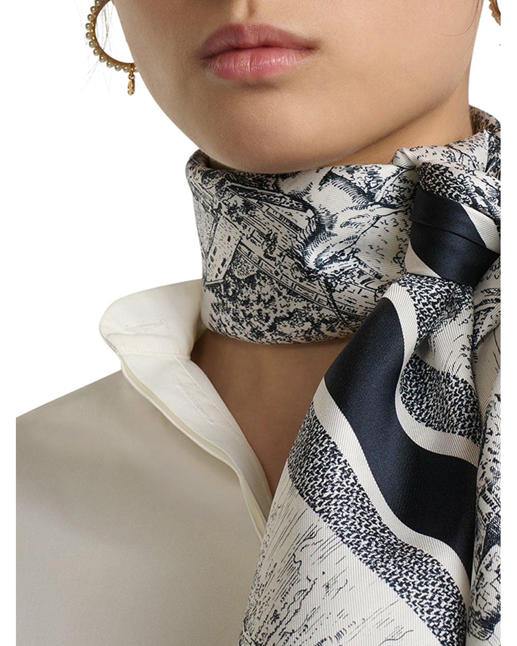 Dior Toile De Jouy Scotland 90 Square Scarf in Gray | Lyst