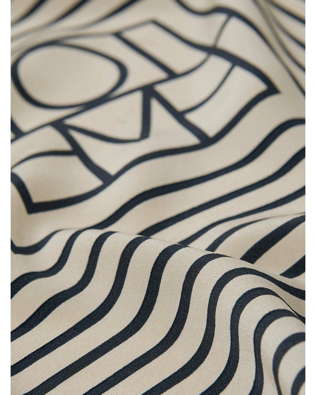 Sciarpa in seta con monogramma signature di Totême in Gray