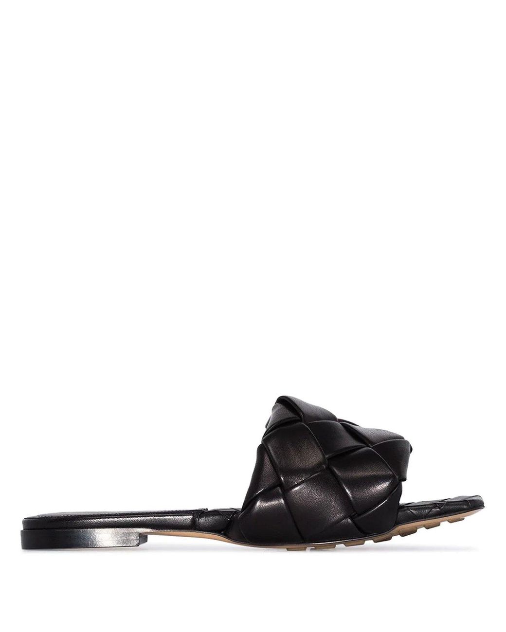 Bottega Veneta Leather Flat Woven Sandals in Black - Lyst