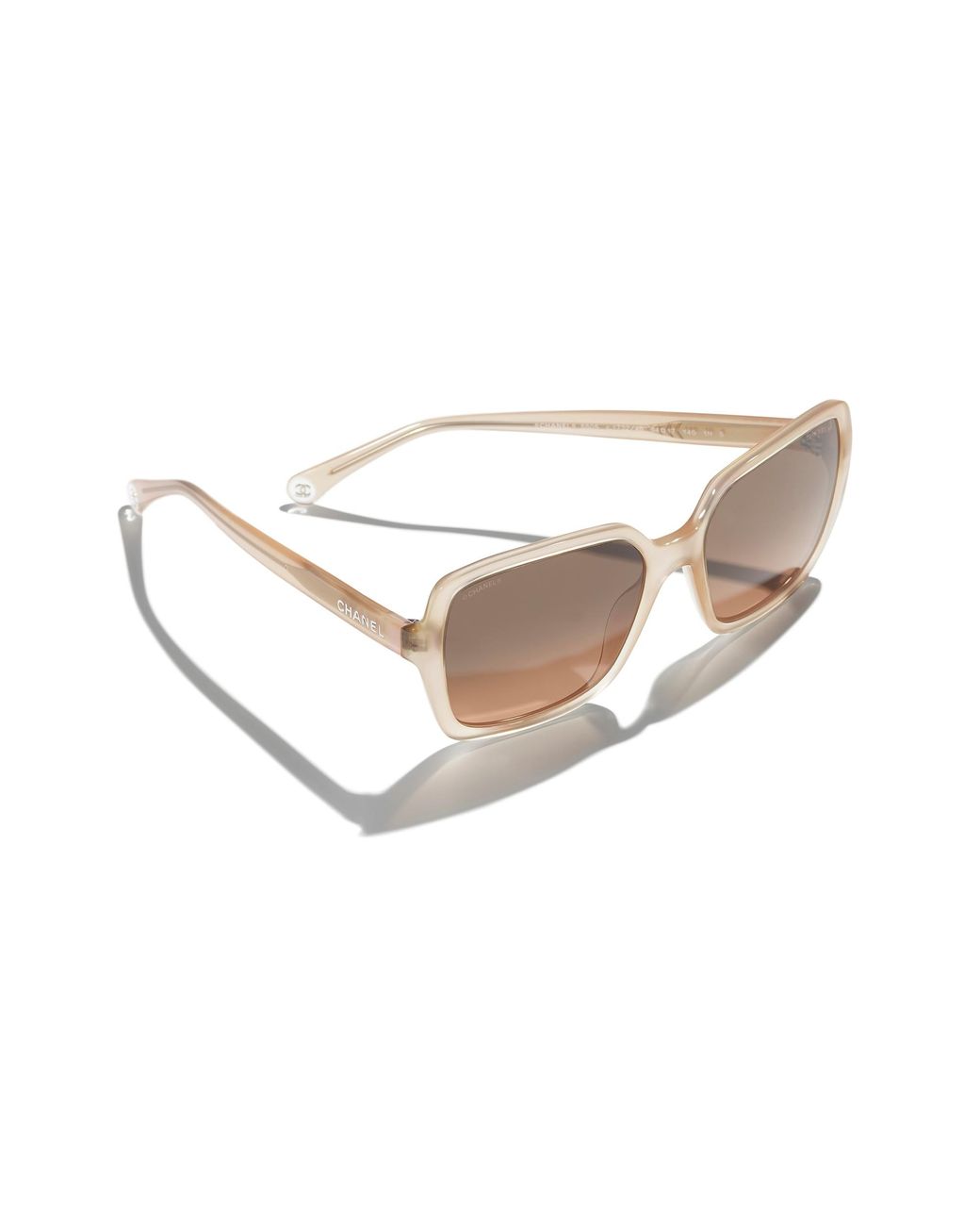CHANEL☆Square Sunglasses 5505 サングラス 3色【UK発】 CHANEL 5505 Square Sunglasses | Fashion Eyewear
